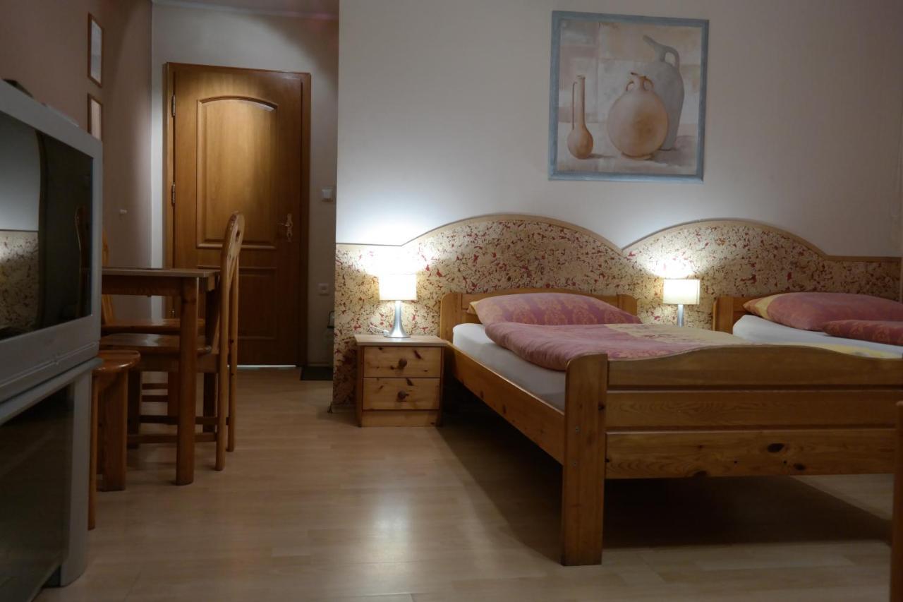 Villamirage Tarnowskie Gory Ngoại thất bức ảnh